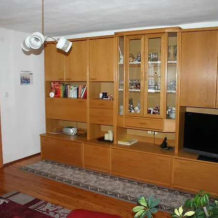 Ferienwohnung Sacher *